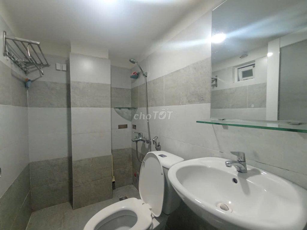 Cho thuê nhà mặt tiền mới Thân Nhân Trung
