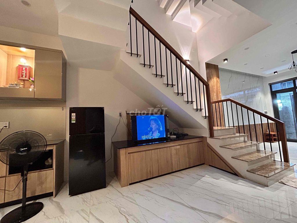 Bán nhà mặt phố tại Bàu Hạc 4, 8,2 tỷ, 64m2, Chính chủ, đẹp, nhiều tiệ