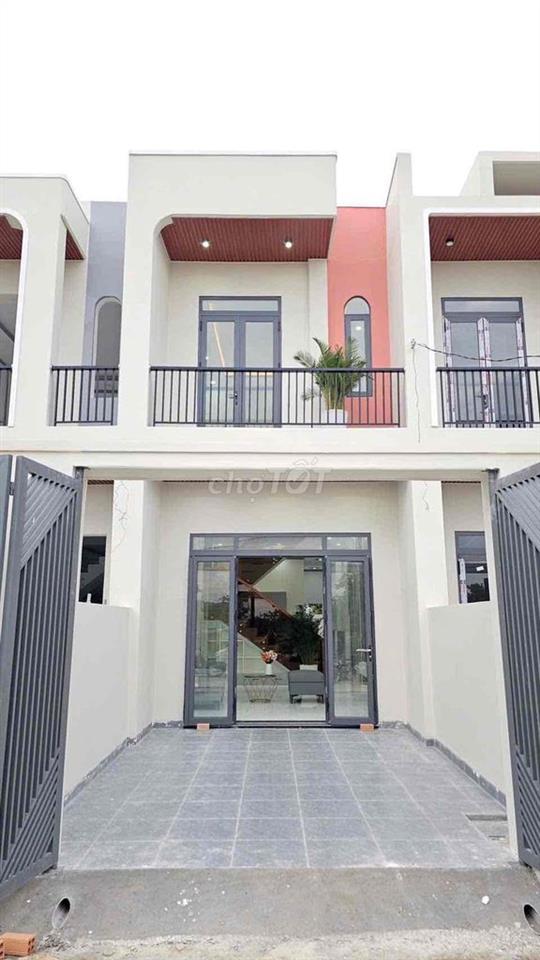 NHÀ PHỐ TRỆT LẦU CHỢ TÂN BÌNH, TÂN TRIỀU