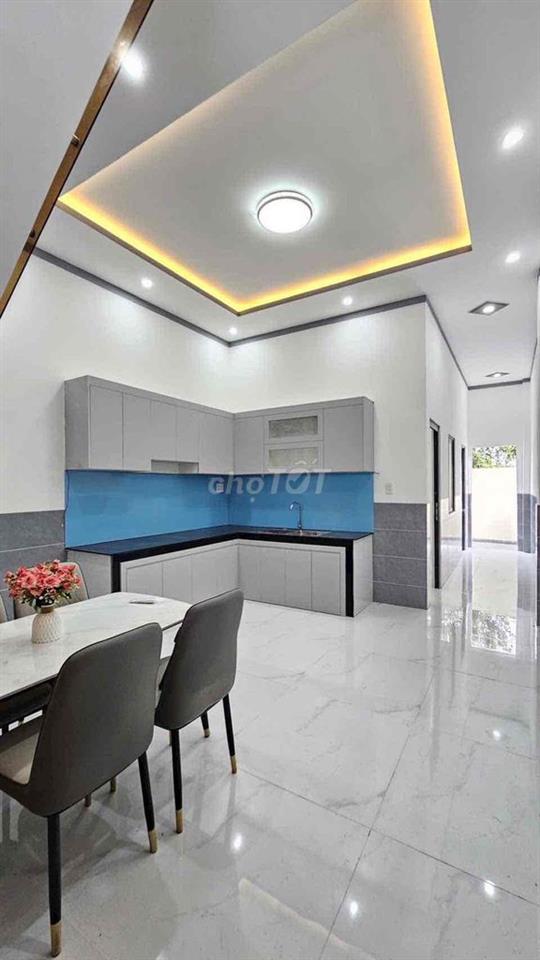 NHÀ PHỐ TRỆT LẦU CHỢ TÂN BÌNH, TÂN TRIỀU