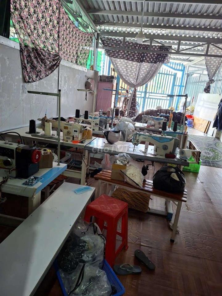 Bán Gấp nhà kênh Cống Vong