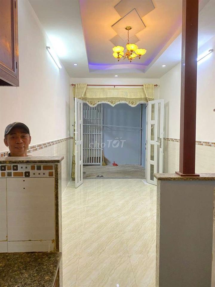 CHO THUÊ NHÀ HẺM 147/ LÊ ĐÌNH CẨN, 1 TRỆT 2 LẦU 2 PHÒNG, 3 TOILET.