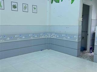 Cần cho nữ thuê phòng, nhà riêng thoáng mát sạch sẽ. Có toilet riêng