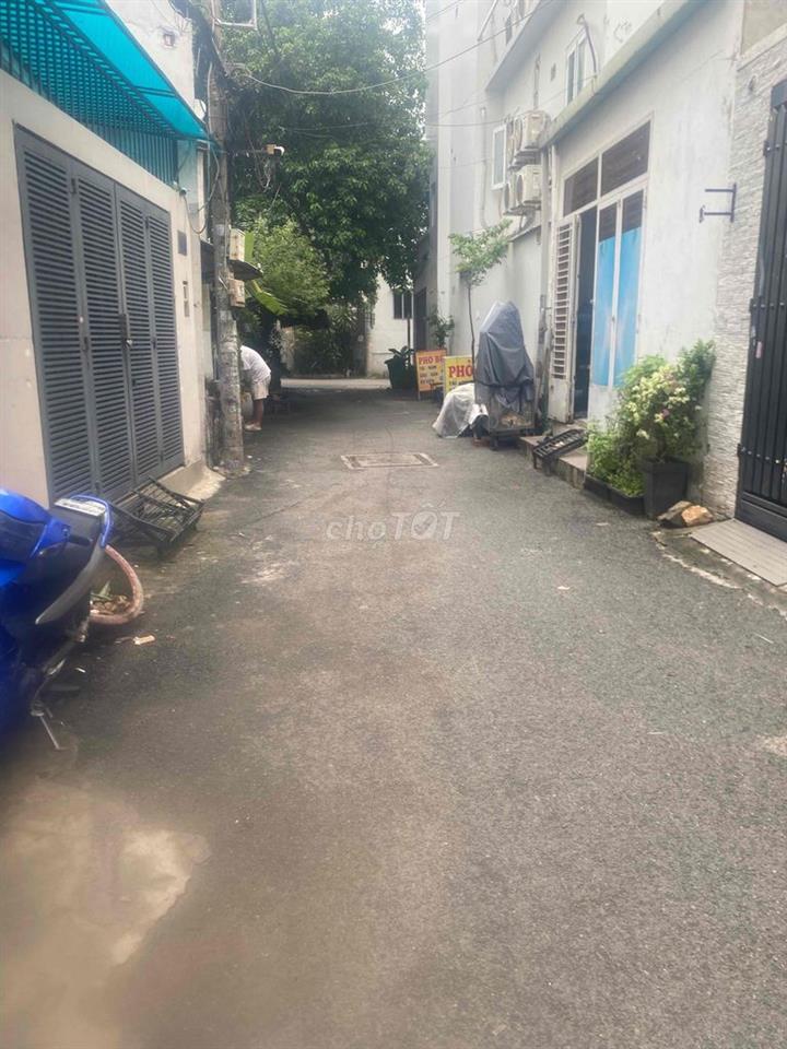 Nhà cho thuê tầng 1 giá 9tr