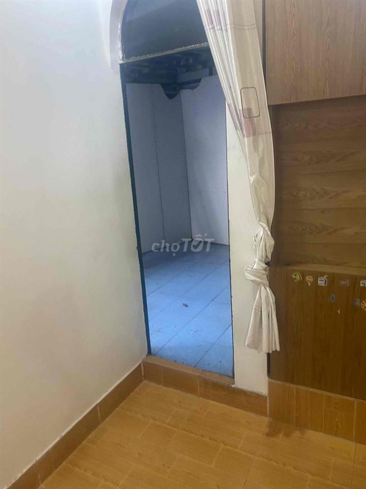 Nhà cho thuê tầng 1 giá 9tr