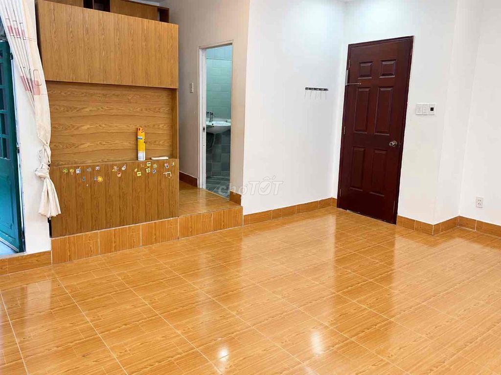 Cho thuê phòng trọ 30m2 giá 5tr