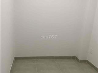 phòng trọ quận 10, tô hiến thành