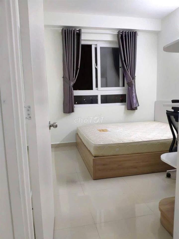 Kim Tâm Hải 3PN, ban công 98m2, full nội thất Giá thuê 8.7 tr/th