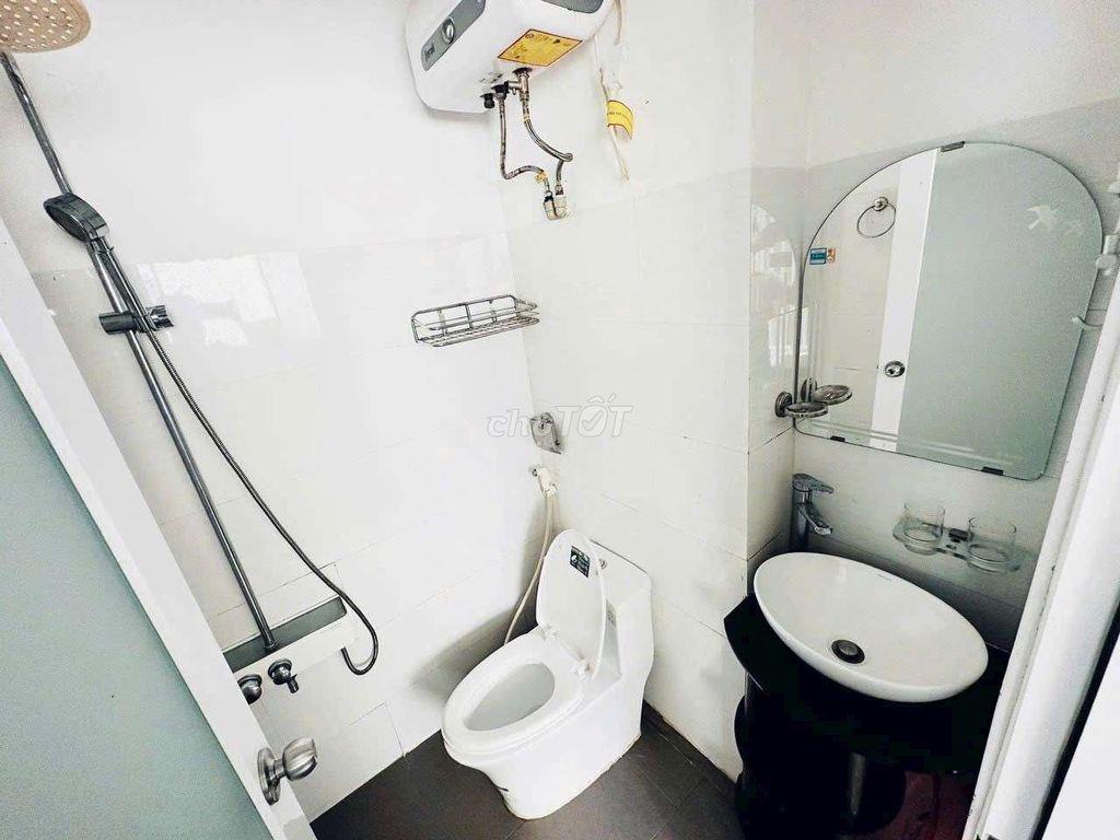 Chính Chủ Trống phòng Duplex full nội thất ngay Bàu Cát - Tân Bình