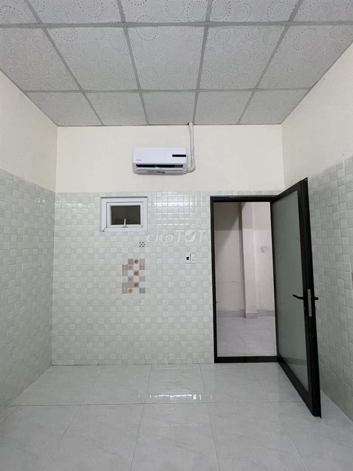 CHO THUÊ PHÒNG 30M² – CHỈ 2TR7 - ĐƯỜNG ĐẬU QUANG LĨNH, HÒA XUÂN