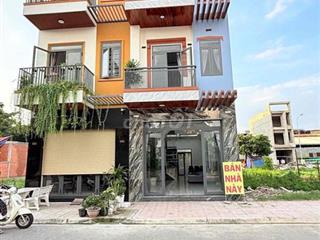 Bán nhà phố giá rẻ