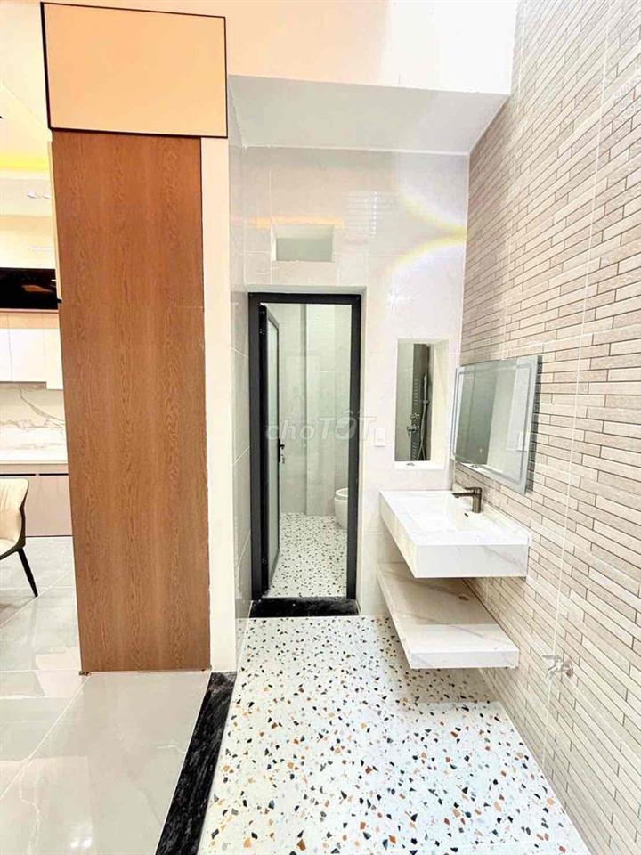 nhà phố full nột thất ngã tư hoà lân bình dương