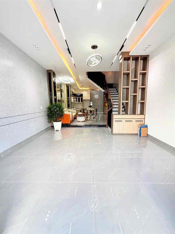 nhà phố full nột thất ngã tư hoà lân bình dương