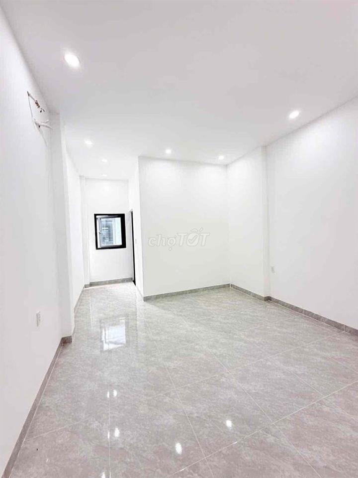nhà phố giá rẻ khu lộc phát 22/12 chợ đêm hoà lân BD