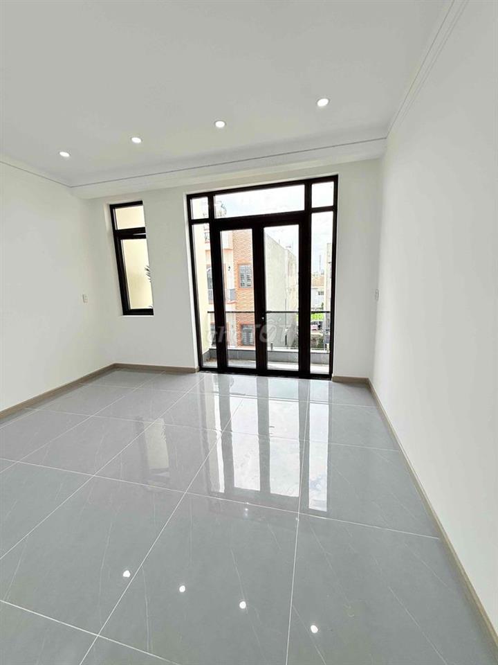 Bán nhà phố full nột thất mặt tiền kinh doanh