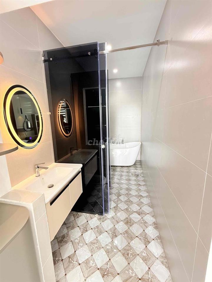 Bán nhà phố full nột thất mặt tiền kinh doanh