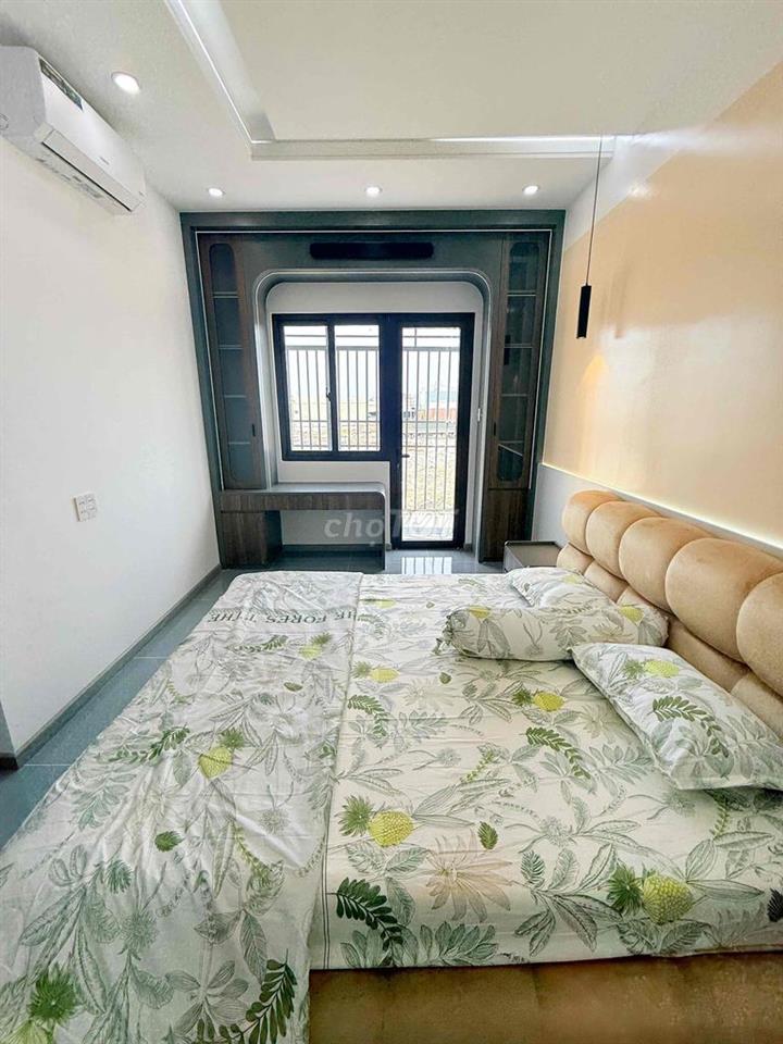 Bán nhà phố full nột thất mặt tiền kinh doanh