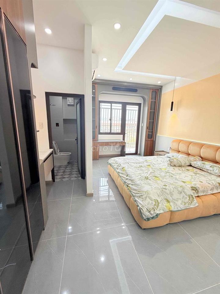 Bán nhà phố full nột thất mặt tiền kinh doanh