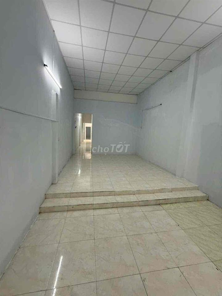 Cho thuê nguyên căn nhà hẻm lý chiêu hoàng phường 10 quận 6 cũ