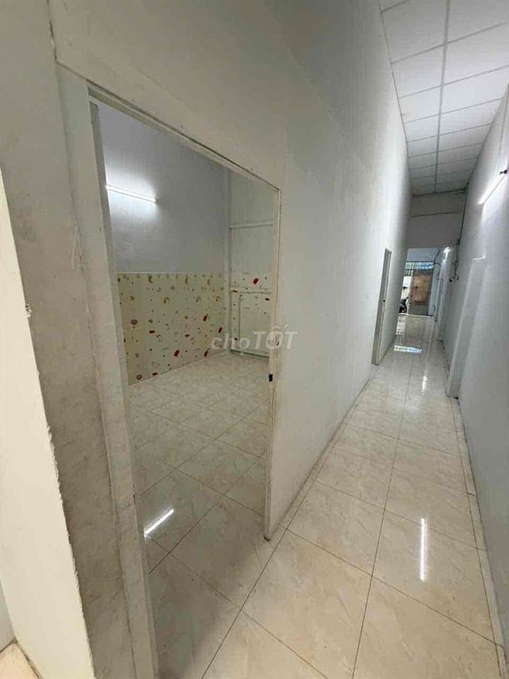 Cho thuê nguyên căn nhà hẻm lý chiêu hoàng phường 10 quận 6 cũ