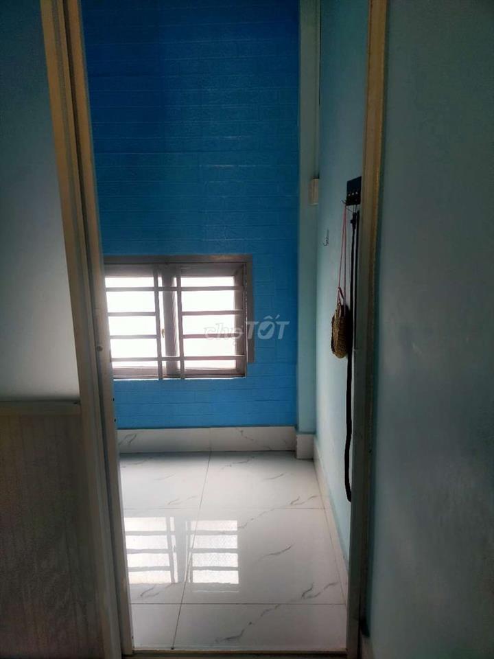 Nhà trống cần cho thuê 