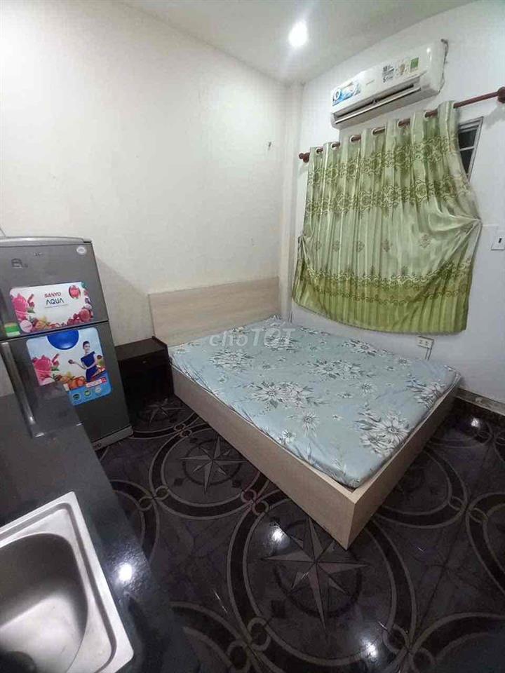 phòng full nội thất 3tr7- máy lạnh tủ lạnh - ra vào bằng vân tay