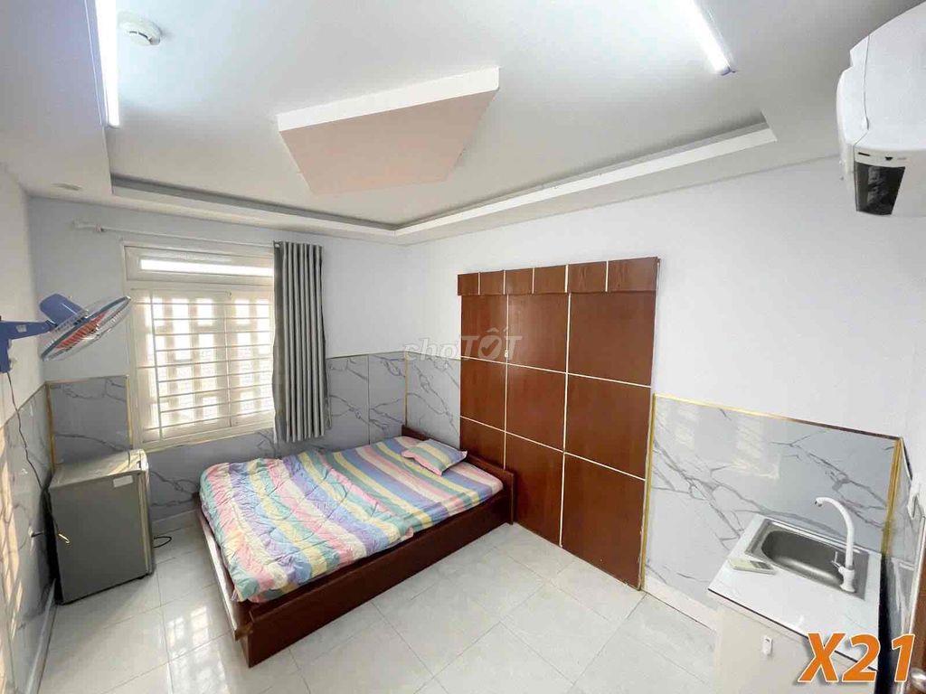 CHO THUÊ PHÒNG CỬA SỔ TRỜI NGAY DƯƠNG QUẢNG HÀM