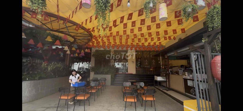 MẶT TIỀN KINH DOANH