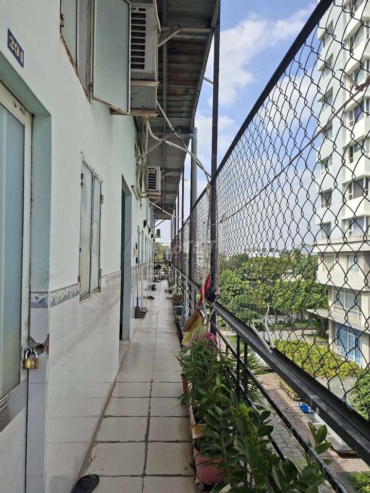 phòng trọ 24m2 đường Lý Thánh Tông