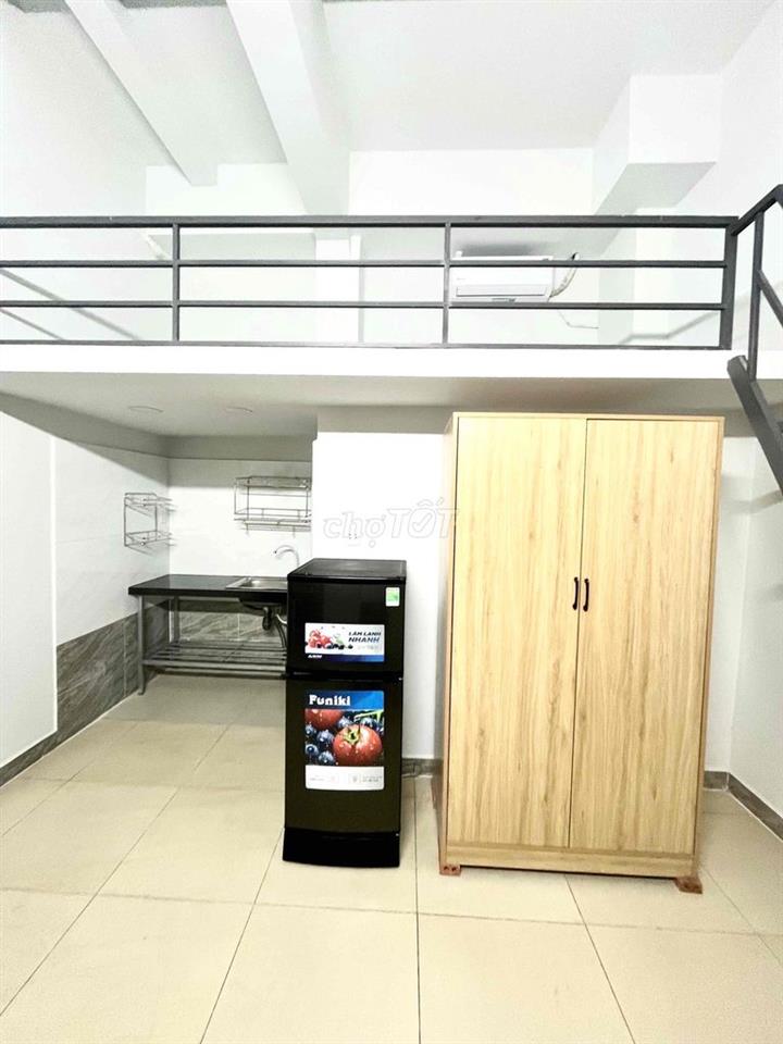 Phòng Full nội thất- Cầu vượt LINH XUÂN