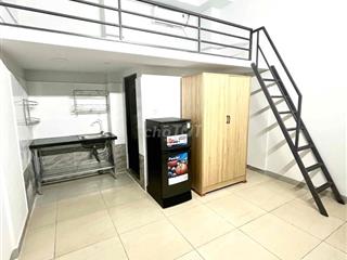 Phòng Full nội thất- Cầu vượt LINH XUÂN