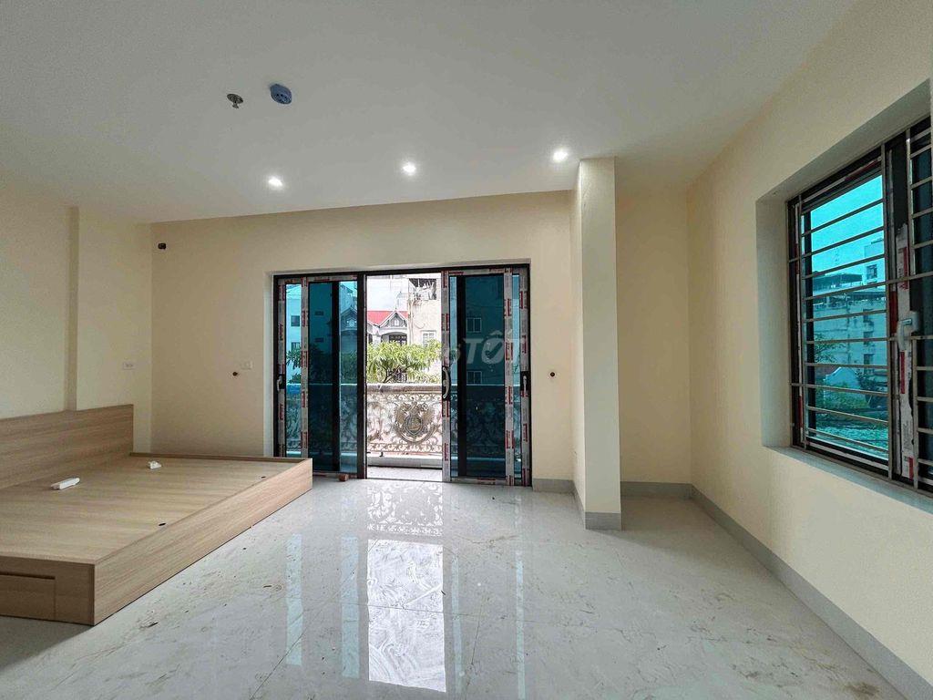 Phòng mới full nội thất gần FPT và Công Nghệ Đông Á Trịnh Văn Bô