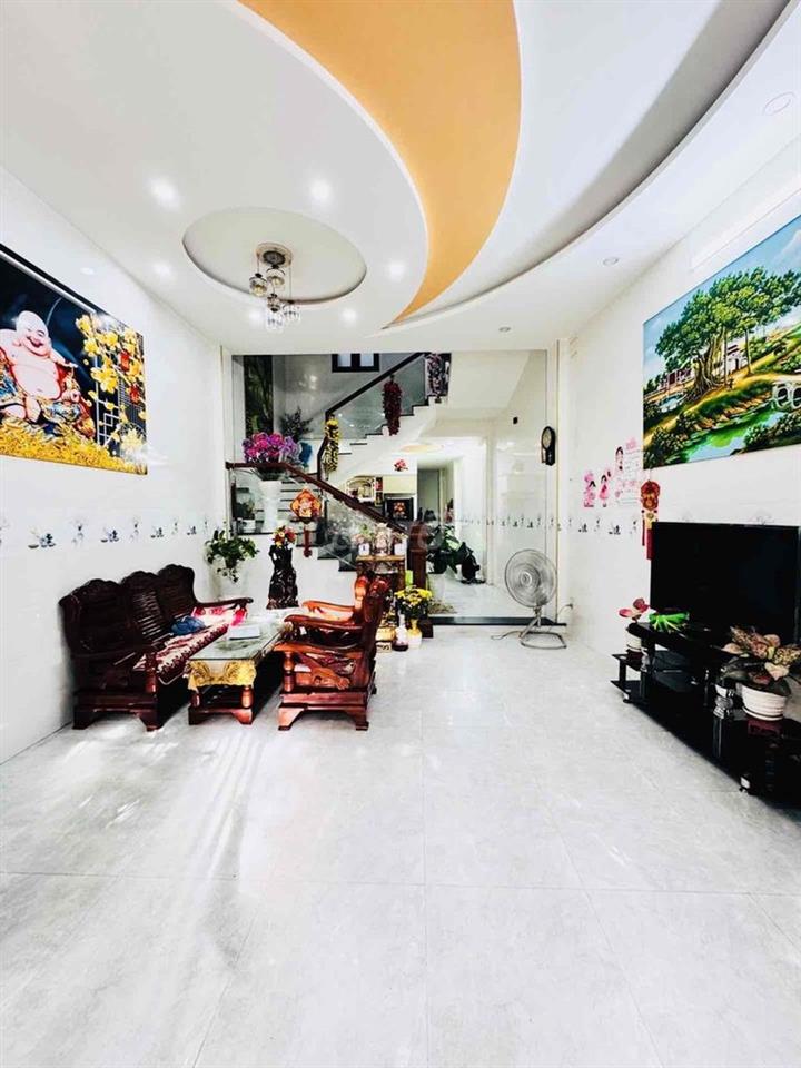 Bán Nhà Ngay Biển Thanh Khê- 70m2- 3 Tầng- Ngang 5m- 5.2 tỷ