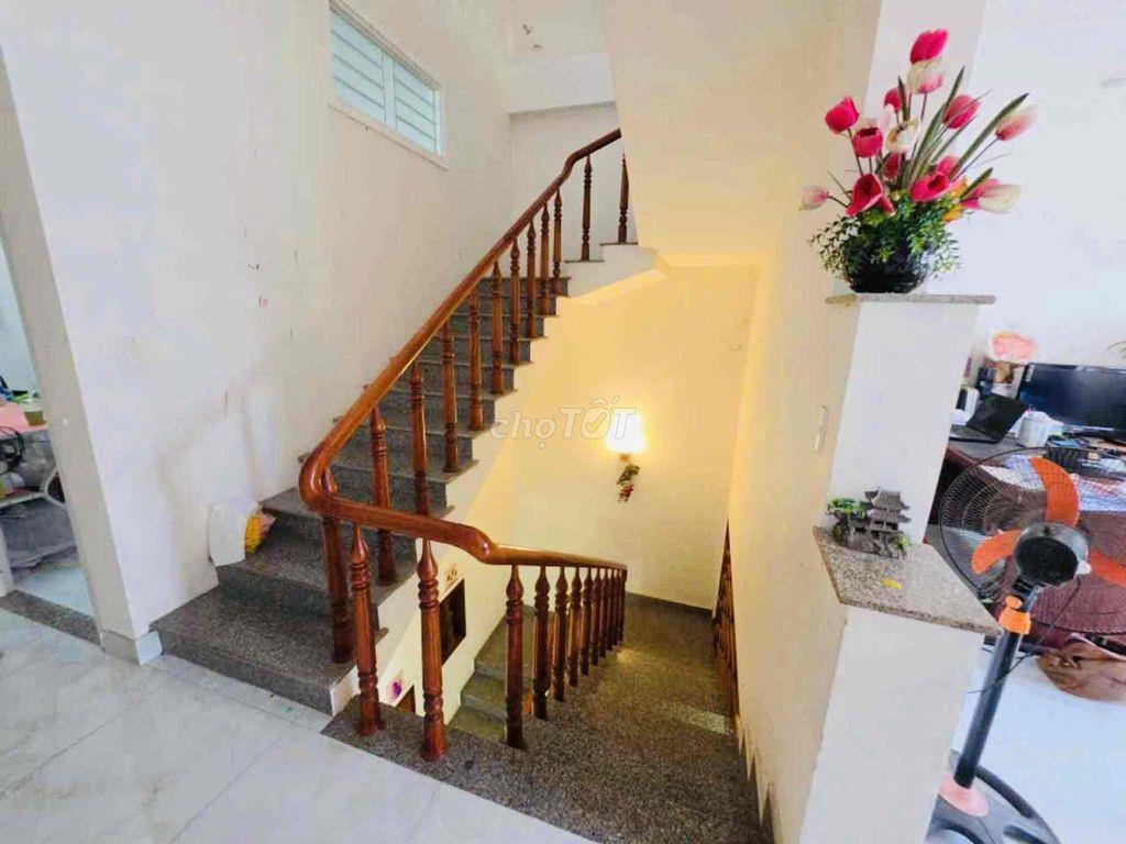 Bán nhà mặt tiền Đông Lợi 3- Trung tâm Thanh Khê- 90m2- 5.4 tỷ