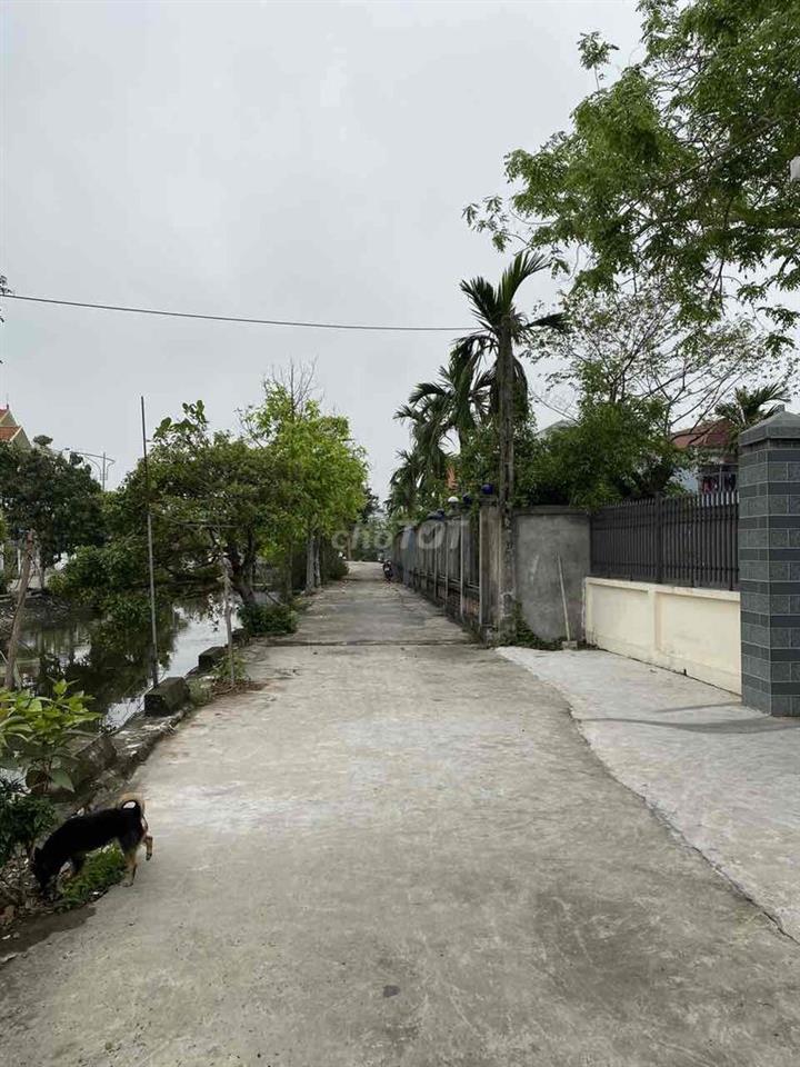 1,7xx tỷ - 160 m2 full thổ cư| Mặt tiền 8m| oto đỗ cửa