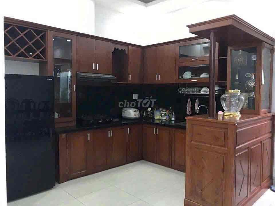 HIẾM NHÀ 3tầng đúc xe hơi ngủ nhà CHỈ 4Đ