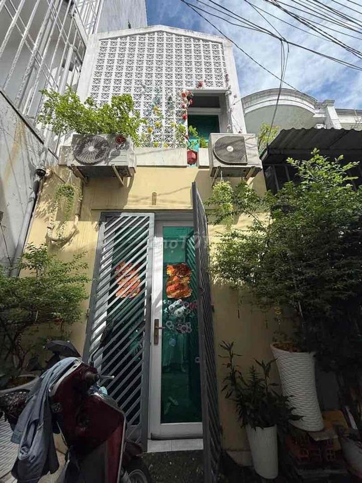 NHÀ XINH