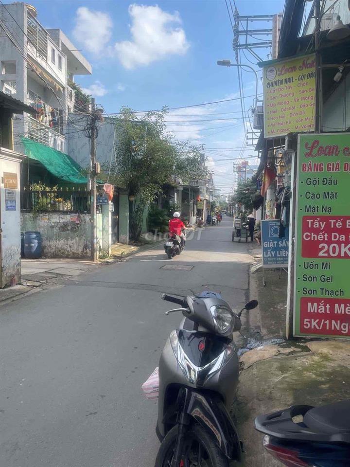 🏠 BÁN NHÀ 2 TẦNG + SÂN THƯỢNG – HẺM 5M THÔNG – XE HƠI – LÊ ĐÌNH CẨN, B