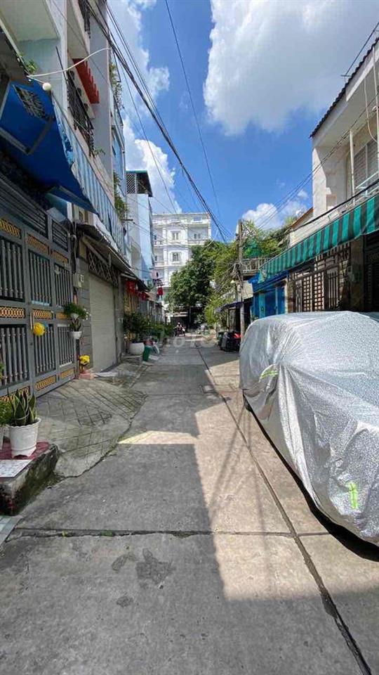 Bán nhà 4,5m x 16m  lửng Hẻm 6m khu cao tầng. Hương lộ 2 Bình Tân