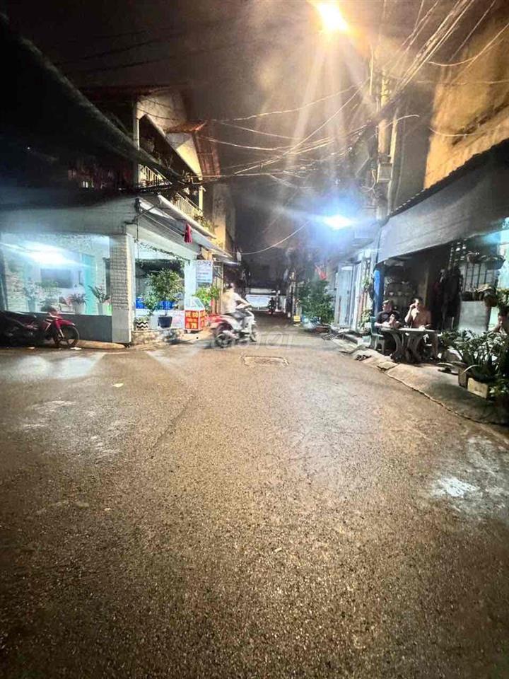 TÂN TẠO - BÌNH TÂN       Nhà bán Siêu rẻ.   vị trí đẹp , kinh doanh bu