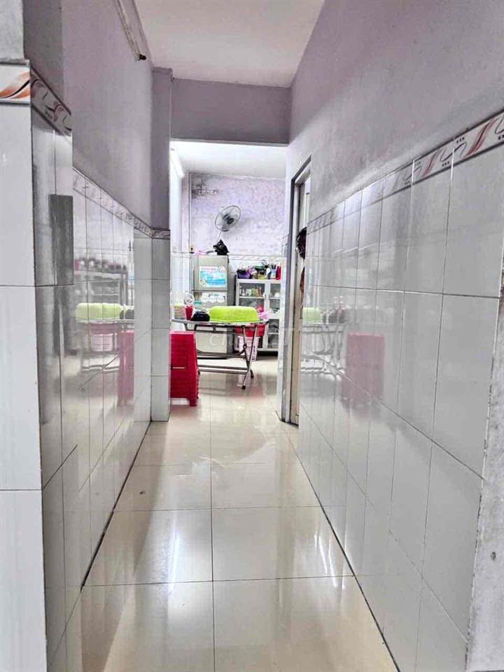 TÂN TẠO - BÌNH TÂN       Nhà bán Siêu rẻ.   vị trí đẹp , kinh doanh bu