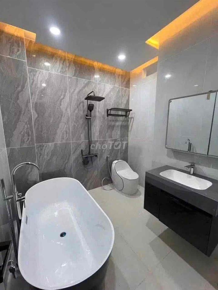 Biệt thự mini Hẻm 1/. Đường Đình Nghi Xuân   Đường Phan Anh đi vào 100