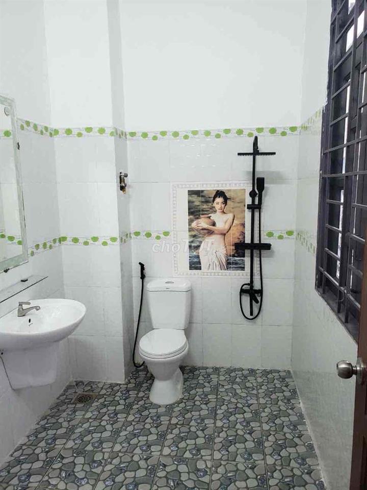 Cho thuê nhà.  địa chỉ.  1/ đường số 12,Phường BHH, Binh Tân, gần Aeon