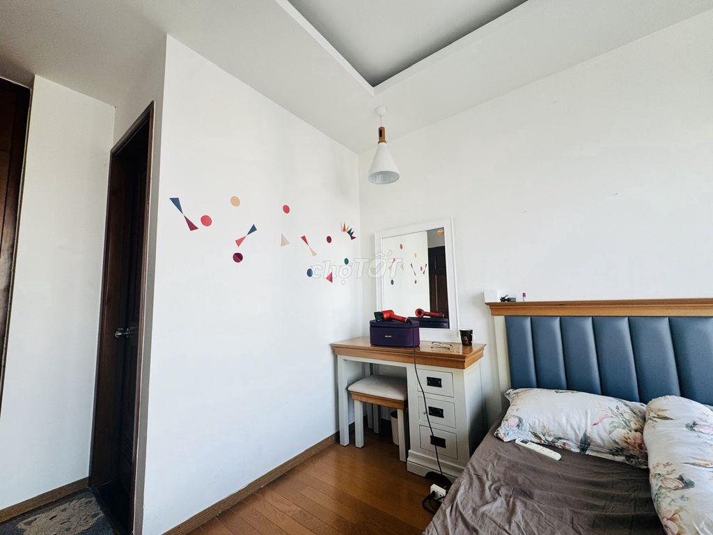 CHÍNH CHỦ BÁN SKY CENTER 2PN 74M² - VIEW SÂN BAY