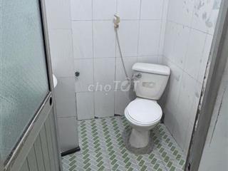 Cho thuê phòng trọ mặt tiền đường giá rẻ tại bình thạnh