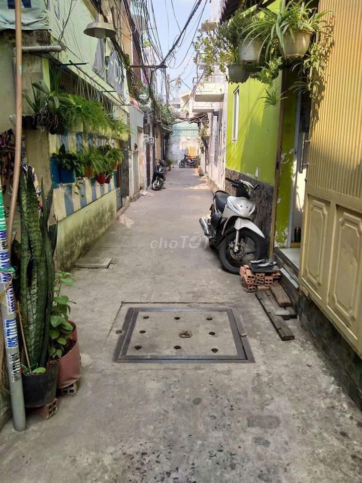 nhà bán gấp 