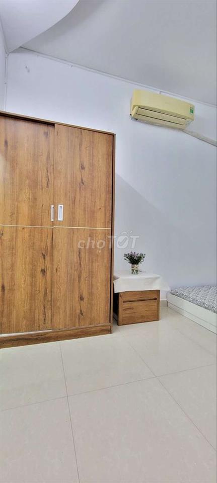 CHDV 333/8/7 Lê Văn Sỹ khu trung tâm gần sân bay
