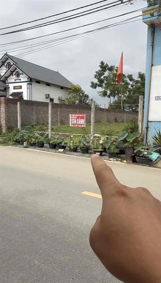 Bán đất mặt tiền trục chính kinh doanh