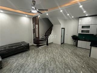 Bán nhà mới chỉnh chủ không qua môi giới