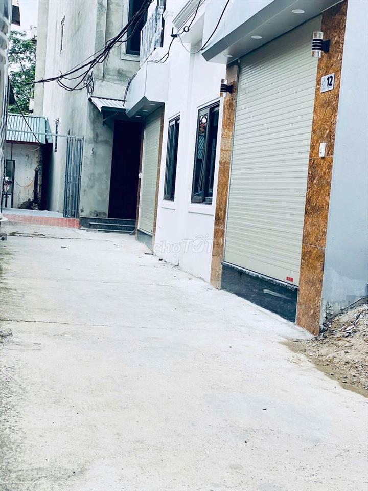 Bán nhà mới chỉnh chủ không qua môi giới